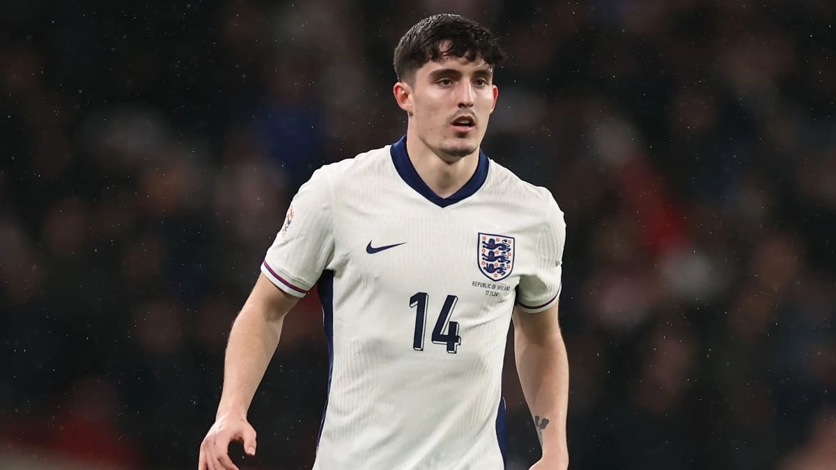 Antes del debut de Inglaterra: Tino Livramento se pierde el Mundial por lesión y deja en jaque a Thomas Tuchel