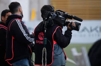 5 partidos en simultáneo: así se transmitirá hoy la emocionante definición del descenso y el Chile 2