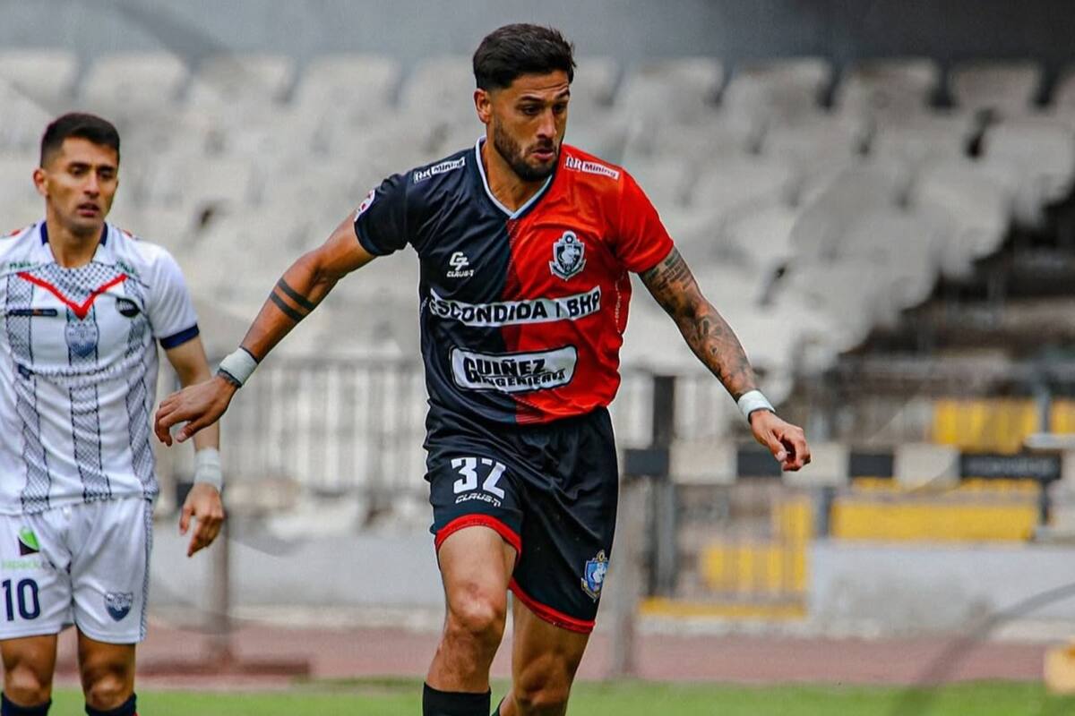 El delantero dejará el fútbol chileno.