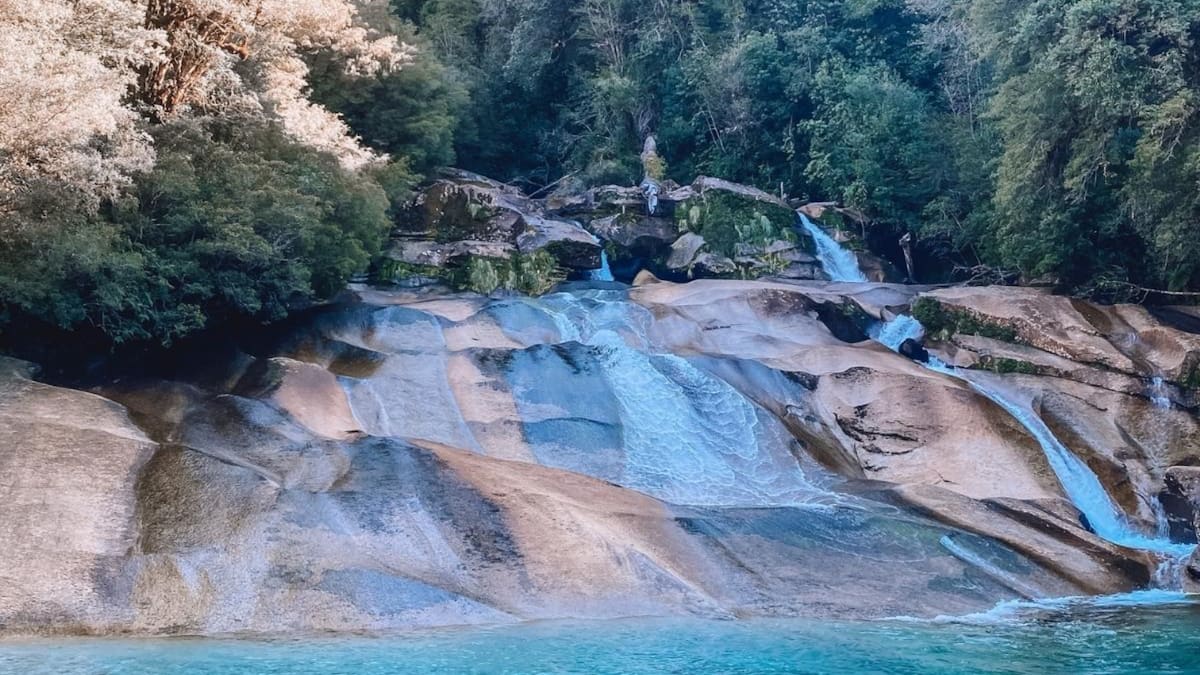 Toboganes naturales en Cochamó: Este paraíso oculto en la Región de Los Lagos es perfecto para visitar durante el verano