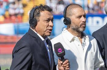 Claudio Palma deja TNT Sports: quiénes podrían reemplazar al histórico relator del fútbol chileno