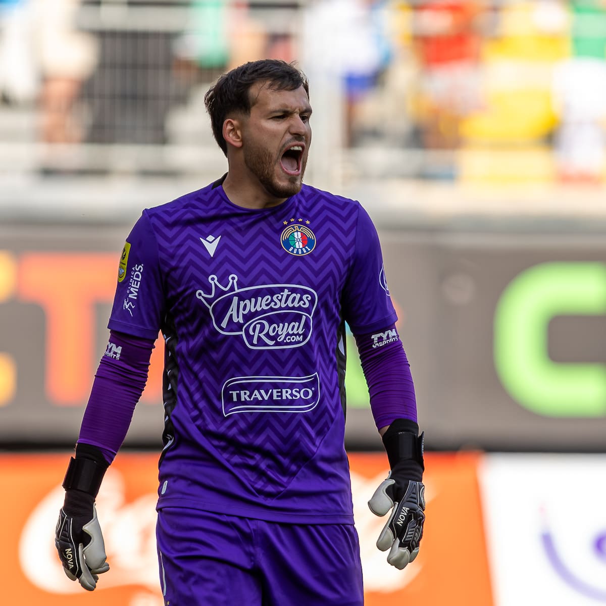 Atención Colo Colo, la U y la UC: arquero sensación del fútbol chileno avisa que quiere dar el salto