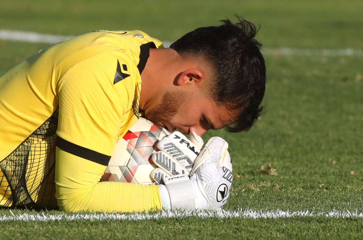 Reemplazo para Brayan Cortés: el arquero figura del Campeonato Nacional que fue ofrecido a Colo Colo