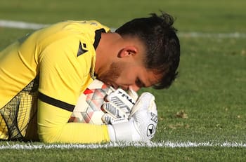 Reemplazo para Brayan Cortés: el arquero figura del Campeonato Nacional que fue ofrecido a Colo Colo