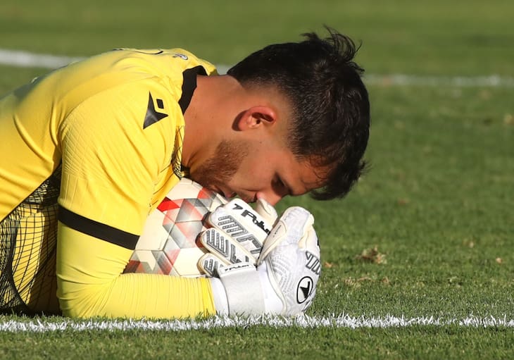 Reemplazo para Brayan Cortés: el arquero figura del Campeonato Nacional que fue ofrecido a Colo Colo