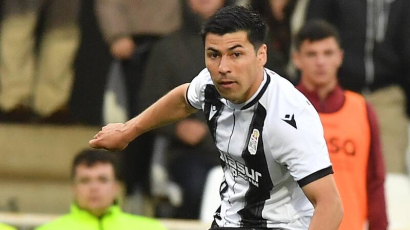 Tomás Alarcón jugando para el Cartagena