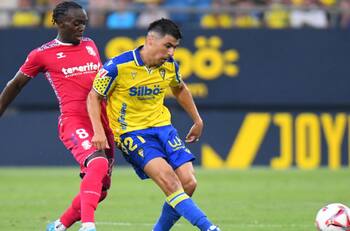 Tomás Alarcón cambia su suerte: “Dejó claro por qué el DT cuenta con él”