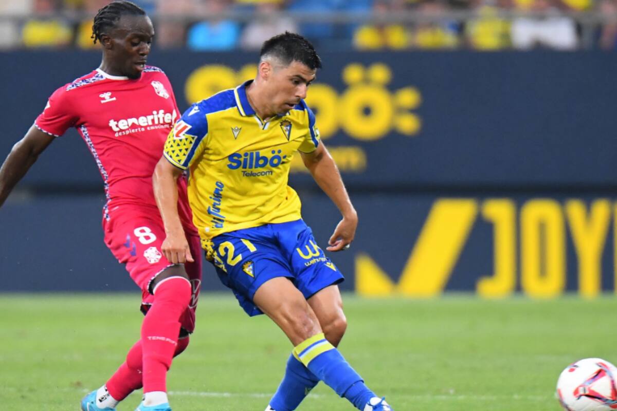 volvió a los entrenamientos con el Cádiz.