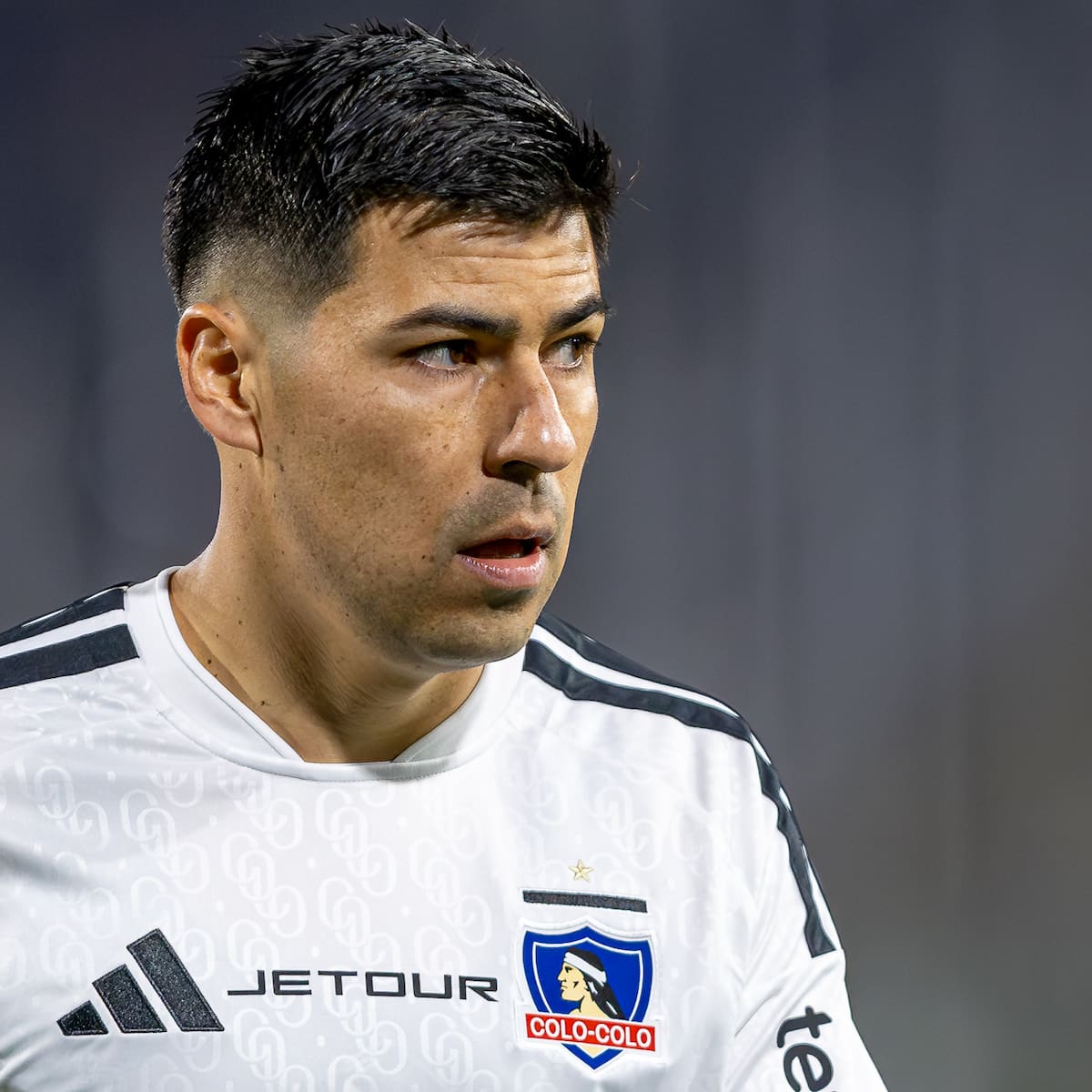 “Tomás Alarcón es igual a César Fuentes; se transforma en el salvavidas de Colo-Colo cuando todos están atacando”