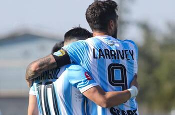 “En busca de nuevos desafíos”: multicampeón del fútbol chileno se despide de su club tras ocho años