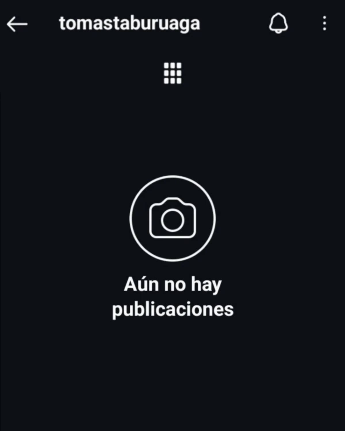 El defensor cerró su Instagram.