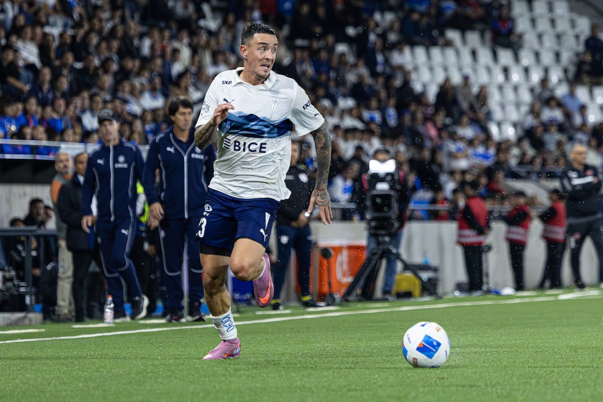 El defensor confirmó que su representante está negociando su continuidad para 2026. Foto: Felipe Escobedo