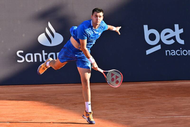 tuvo una modificación de rival en el ATP de Río tras el retiro de Lorenzo Musetti. Foto: @RioOpenOficial)