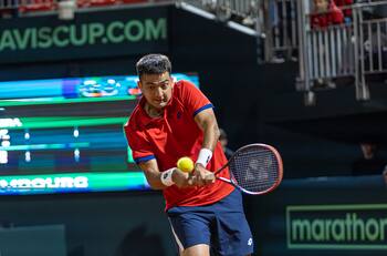 Tomás Barrios no afloja pese a la lluvia: se mete en semifinales del Challenger de Cali