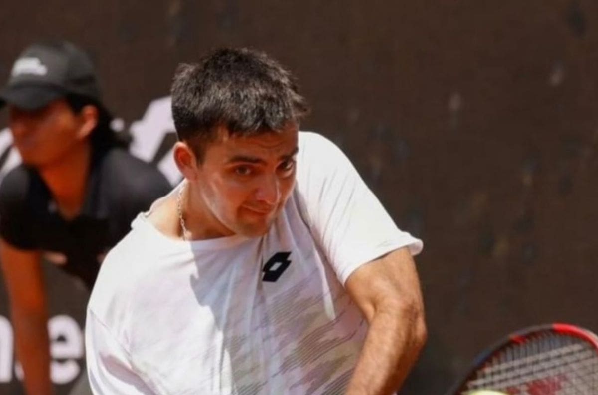 Roza el bochorno: Tomás Barrios se despide en primera ronda de torneo en que era de los favoritos