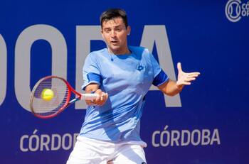 Tomás Barrios venció a otro top 100 para instalarse en los cuartos de final del ATP 250 de Córdoba