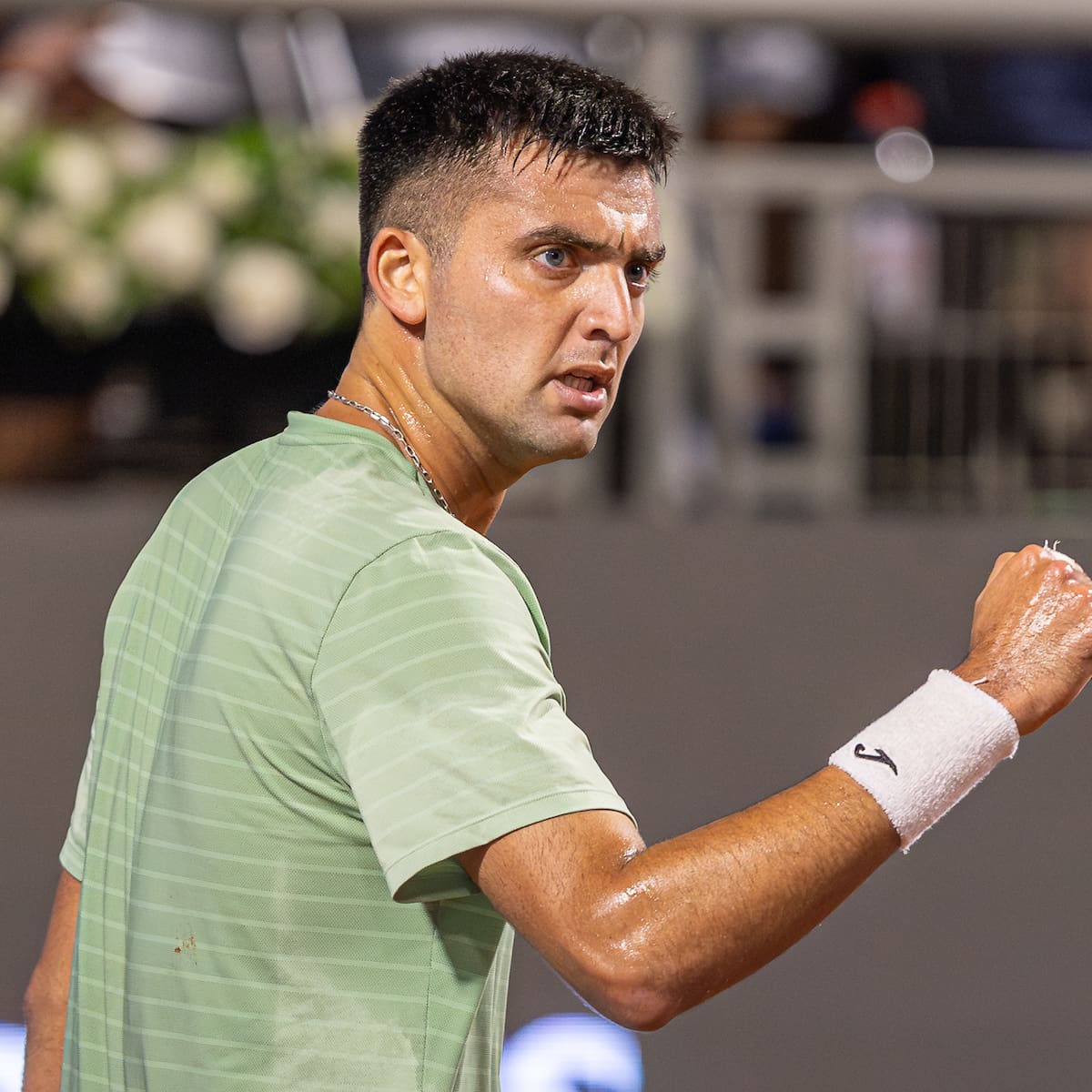 Sigue el sueño de Tomás Barrios: triunfazo en su debut en la qualy de Roland Garros