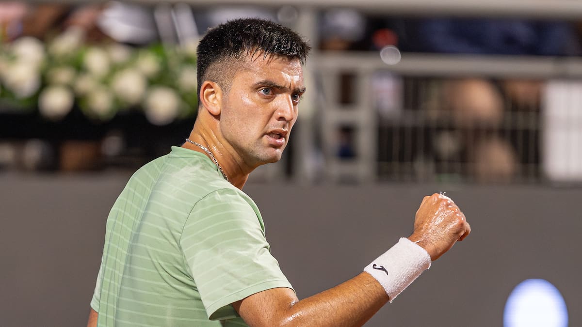 Tomás Barrios avanza a pie firme en Oeiras IV y se instala en cuartos de final