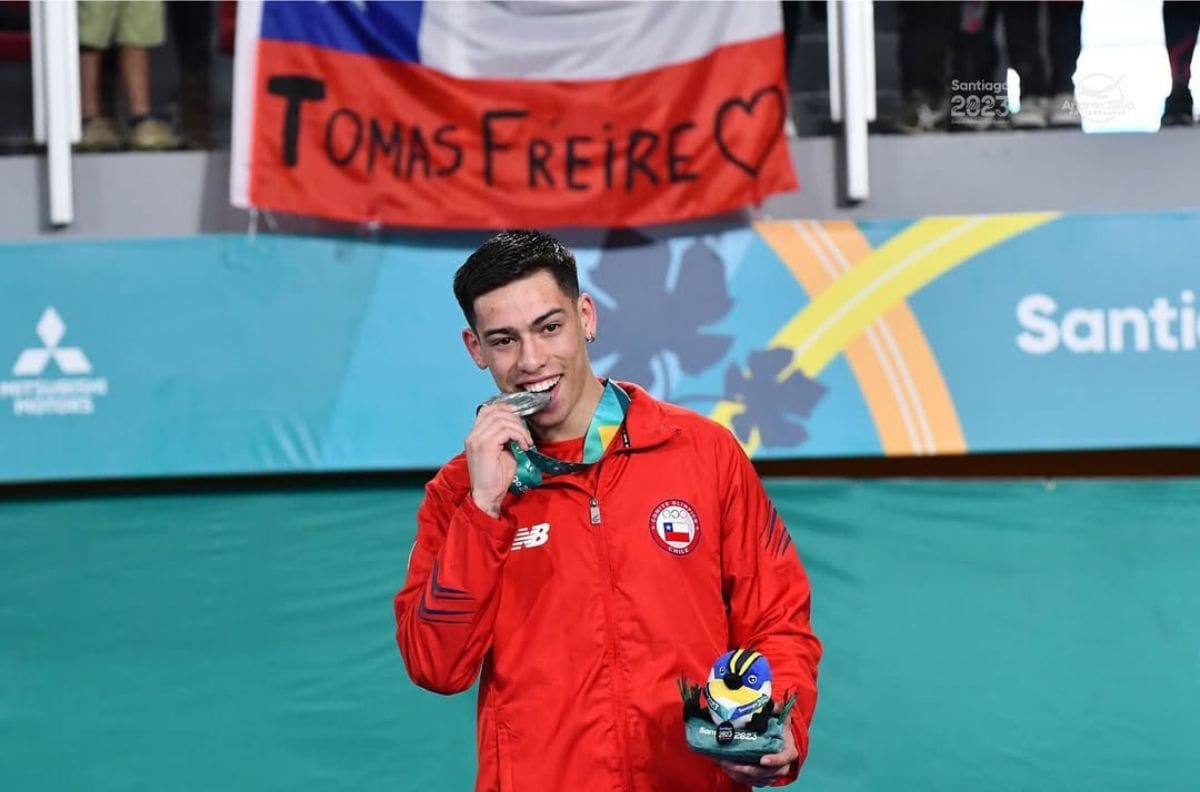 ¡Notable! Karateca chileno se queda con medalla de plata en prestigioso certamen internacional