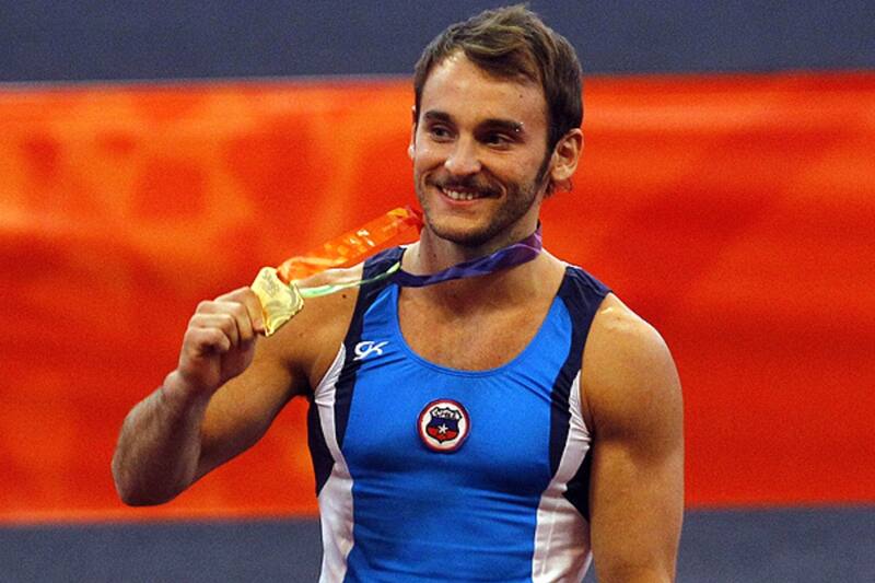 Tomás González se casó en íntima ceremonia