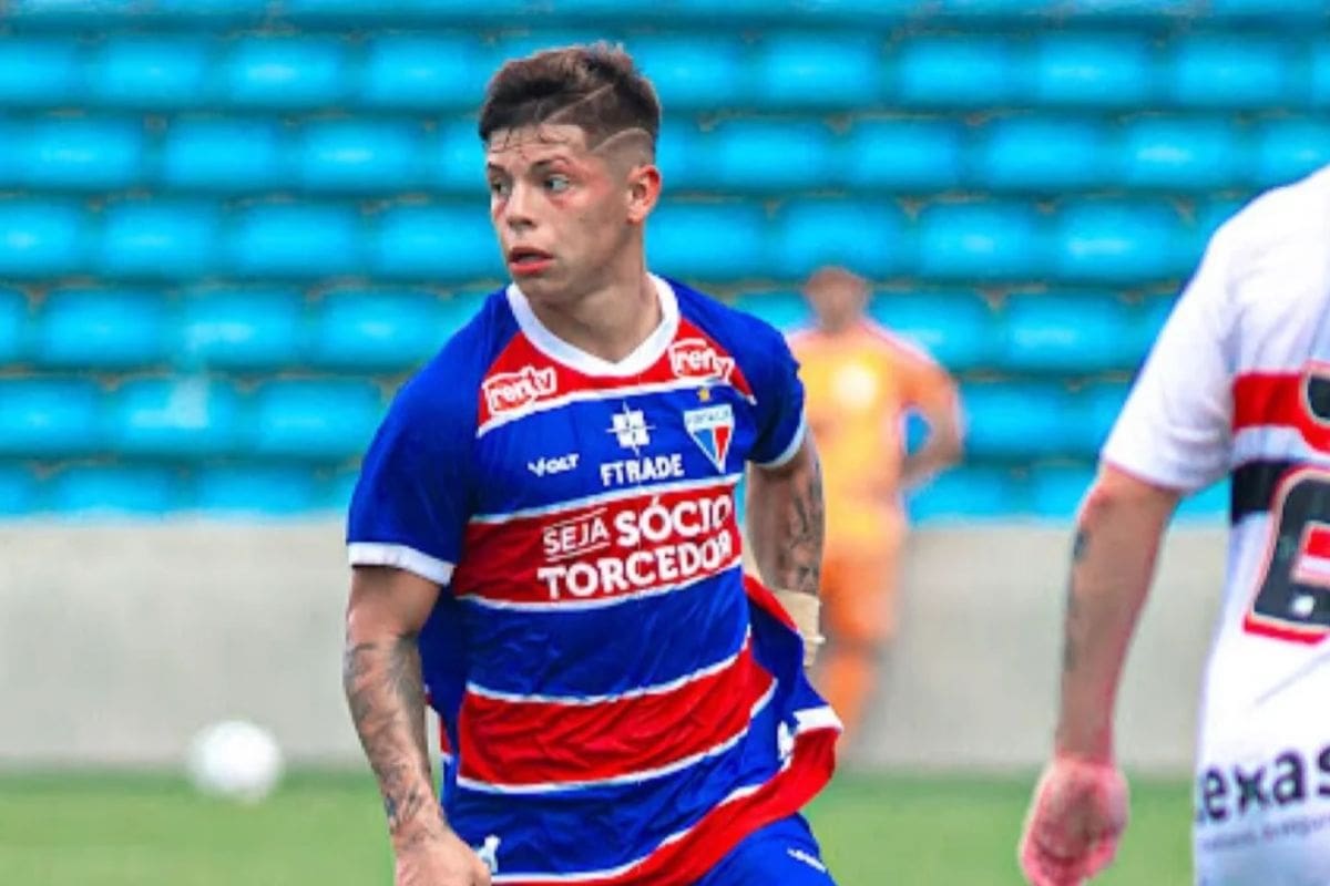 El chileno marcó un golazo en Brasil. Foto: @roco31._ en Instagram.