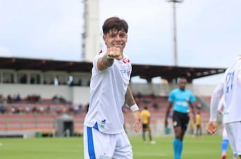 Lo desechó Nico Córdova y pudo jugar en Colo Colo y la U: Tomás Roco dará el gran paso en Brasil