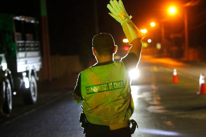30 personas fueron detenidas durante la primera noche del toque de queda. Créditos: ATON.