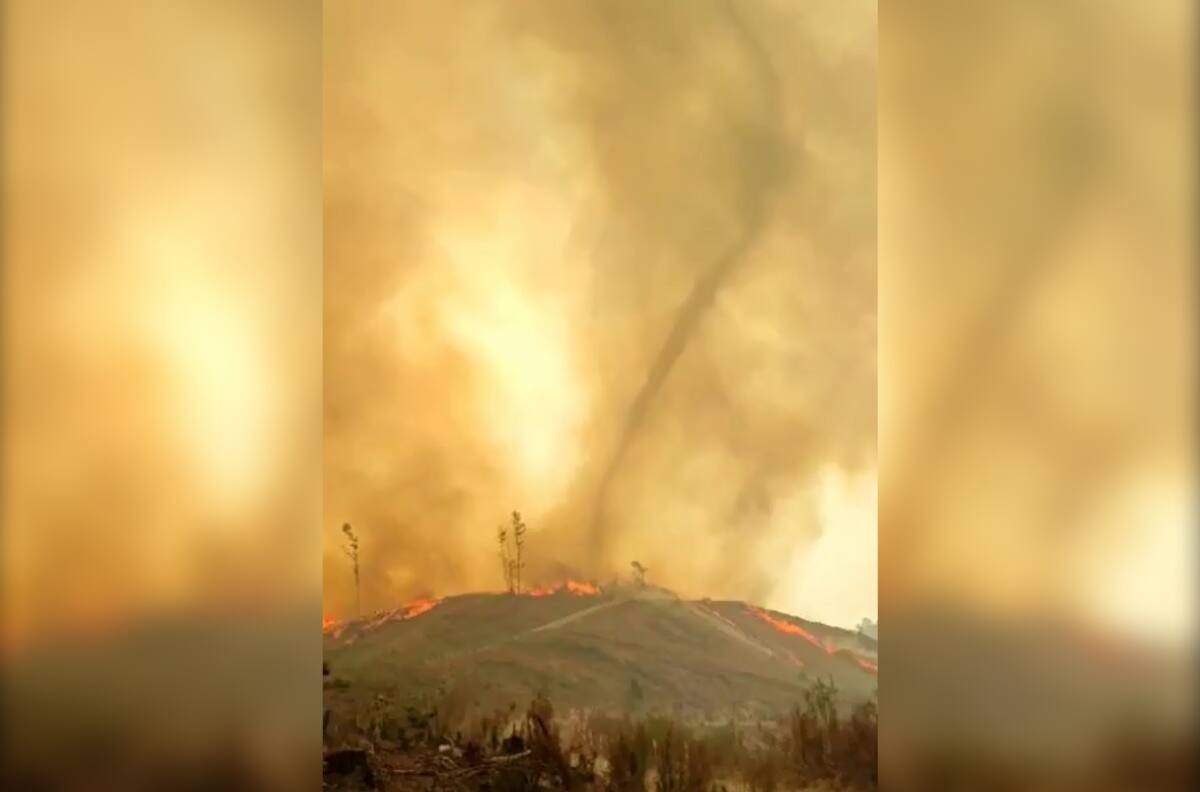 VIDEO | Bomberos captan torbellino de humo y cenizas en Tomé