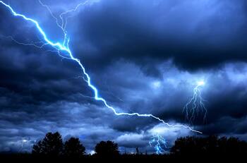 Anuncian tormentas eléctricas para la RM y otras cinco regiones del país