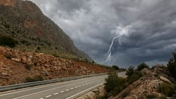 Incluyendo la Región Metropolitana: DMC advierte por tormentas eléctricas en ocho regiones de Chile este fin de semana