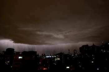 ¿Cuáles son las cuatro regiones con aviso de tormenta eléctrica hasta el viernes?