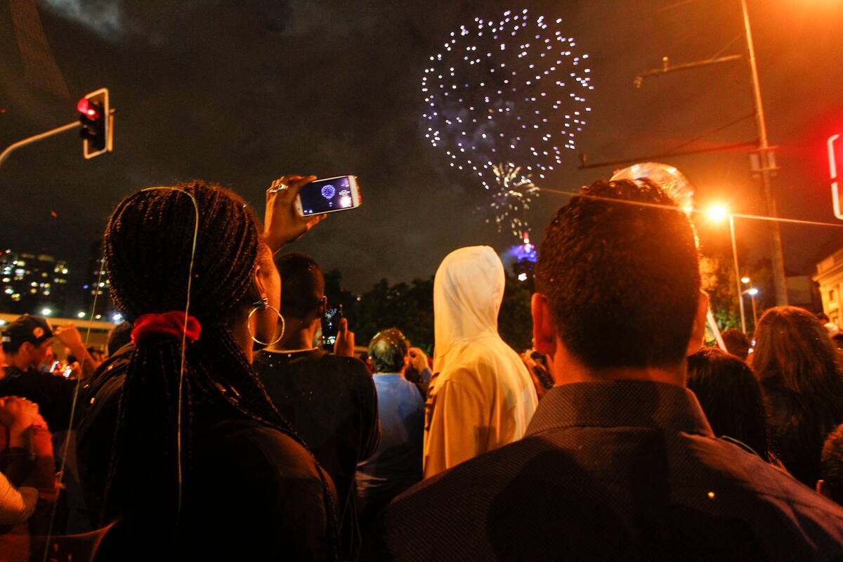 Show de fuegos artificiales en la Torre Entel para el Año Nuevo 2018.