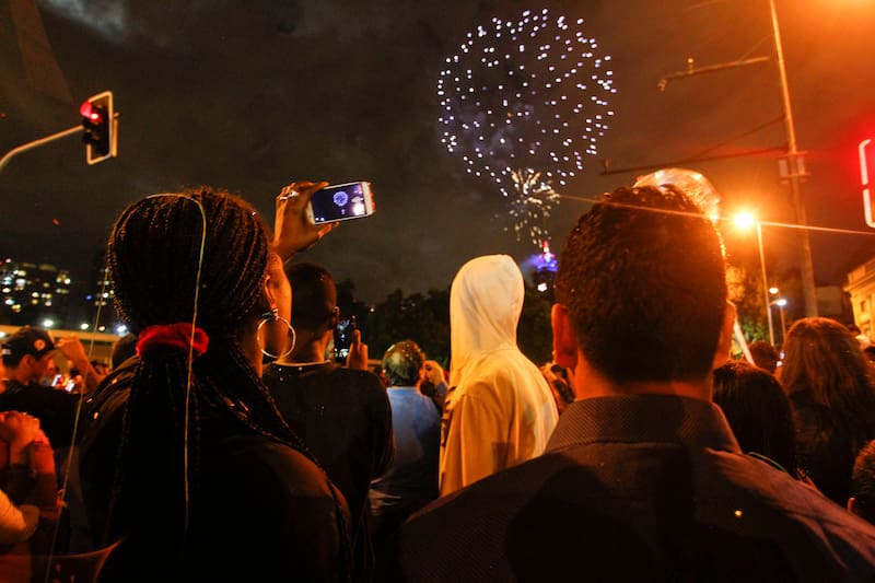 Show de fuegos artificiales en la Torre Entel para el Año Nuevo 2018.