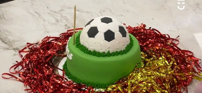 Hans celebra su cumpleaños en "Gran hermano" Chile.