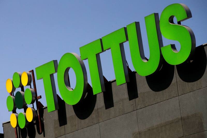 Revisa los descuentos que tiene Tottus en su página web.