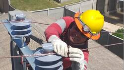 Trágica muerte de trabajador que fue aplastado por poste de luz