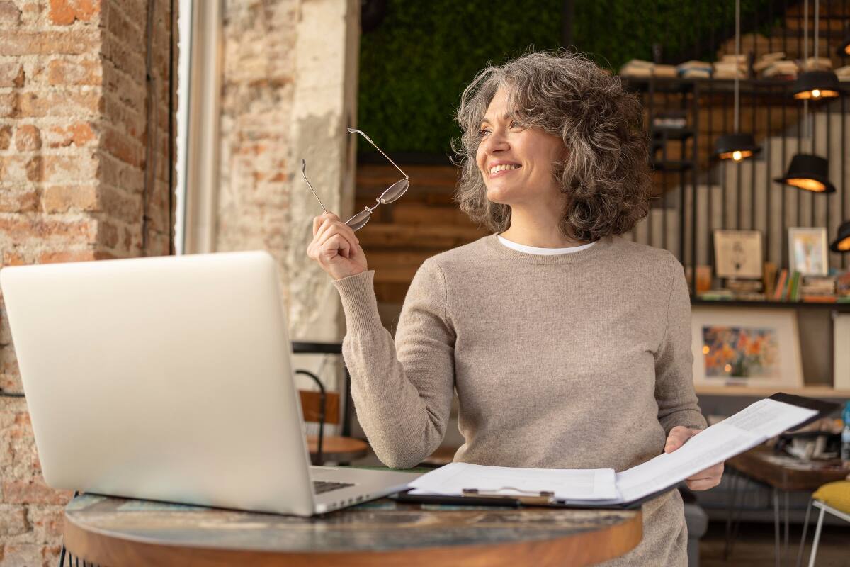 Revisa algunas de las ofertas de empleo que las empresas tienen disponibles para mayores de 50 años.