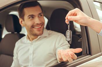 Así puedes arrendar GRATIS un auto por hasta 3 días: solo hay que cumplir TRES requisitos