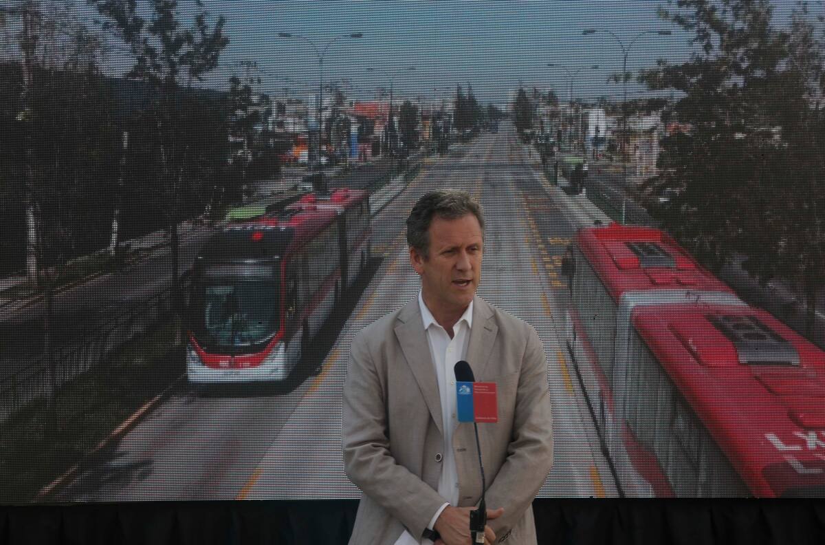 Ministro de Transporte anunció que la tarifa del transporte público permanecerá congelada