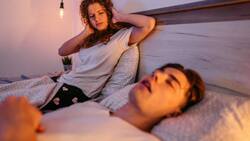 ¿Qué significa hablar dormido, según la psicología?