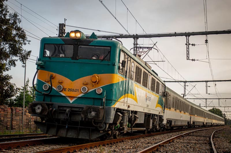 Conoce todos los detalles sobre los tiempos del trayecto y cómo adquirir los boletos. Créditos: EFE.