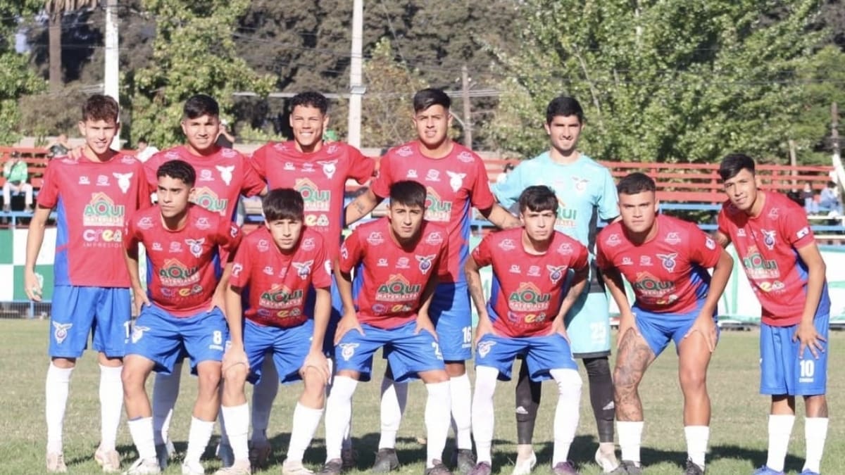 “La gente se burla de Tricolor de Paine por lo que pasó con Colo Colo, pero tenemos 116 años de historia”