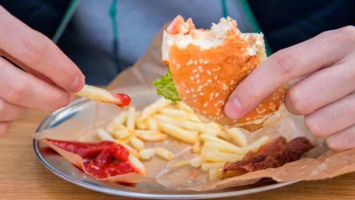 Estos alimentos debes evitar para mantener tus triglicéridos bajo control, según Harvard