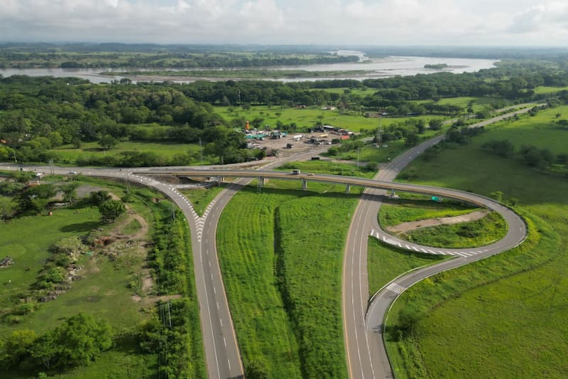 El importante proyecto vial busca ayudar a mejorar la conectividad en cuatro importantes puntos de Colombia.