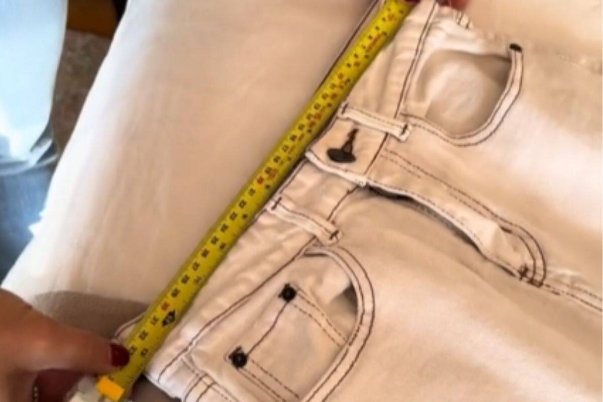 En pocos minutos tus jeans y pantalones quedarán holgados.
Créditos: TikTok @lareinadeldato.