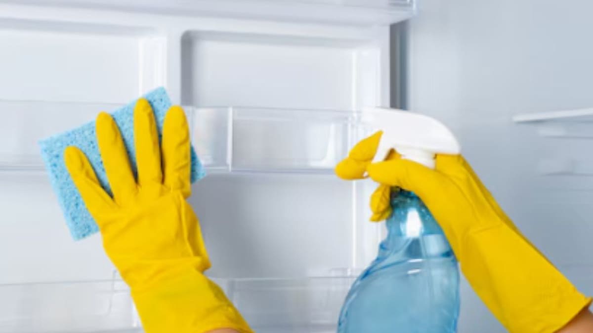 Con esta mezcla infalible puedes eliminar la grasa o restos de comida adherida en tu refrigerador