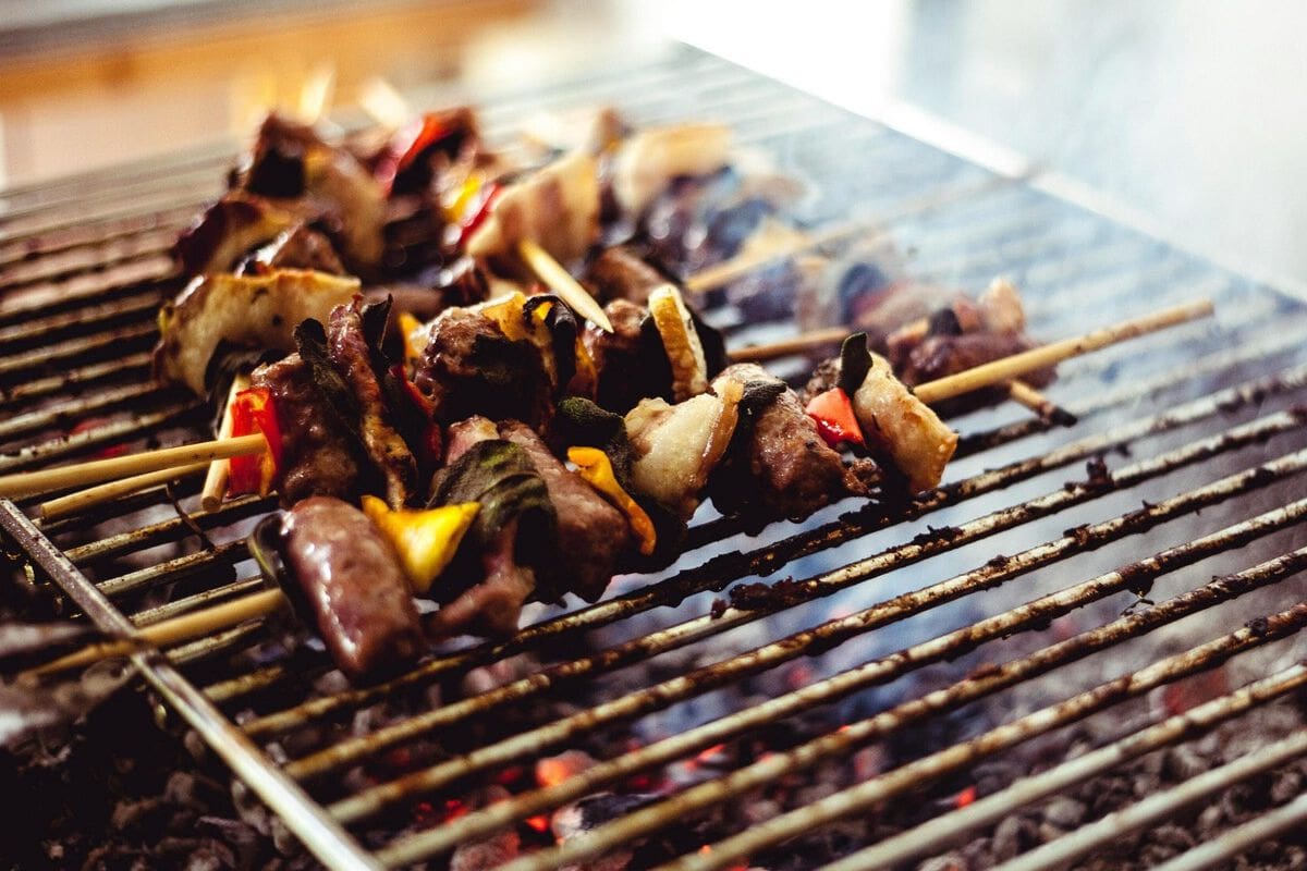 En pocos minutos puedes dejar tu parrilla como nueva.