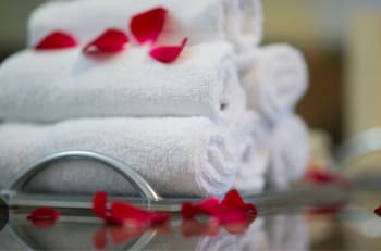 El truco casero que dejará tus toallas de baño limpias y desinfectadas