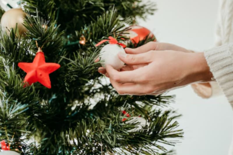 Esta mezcla te ayudará a limpiar tu decoración sin gastar de más.
Créditos: Freepik.