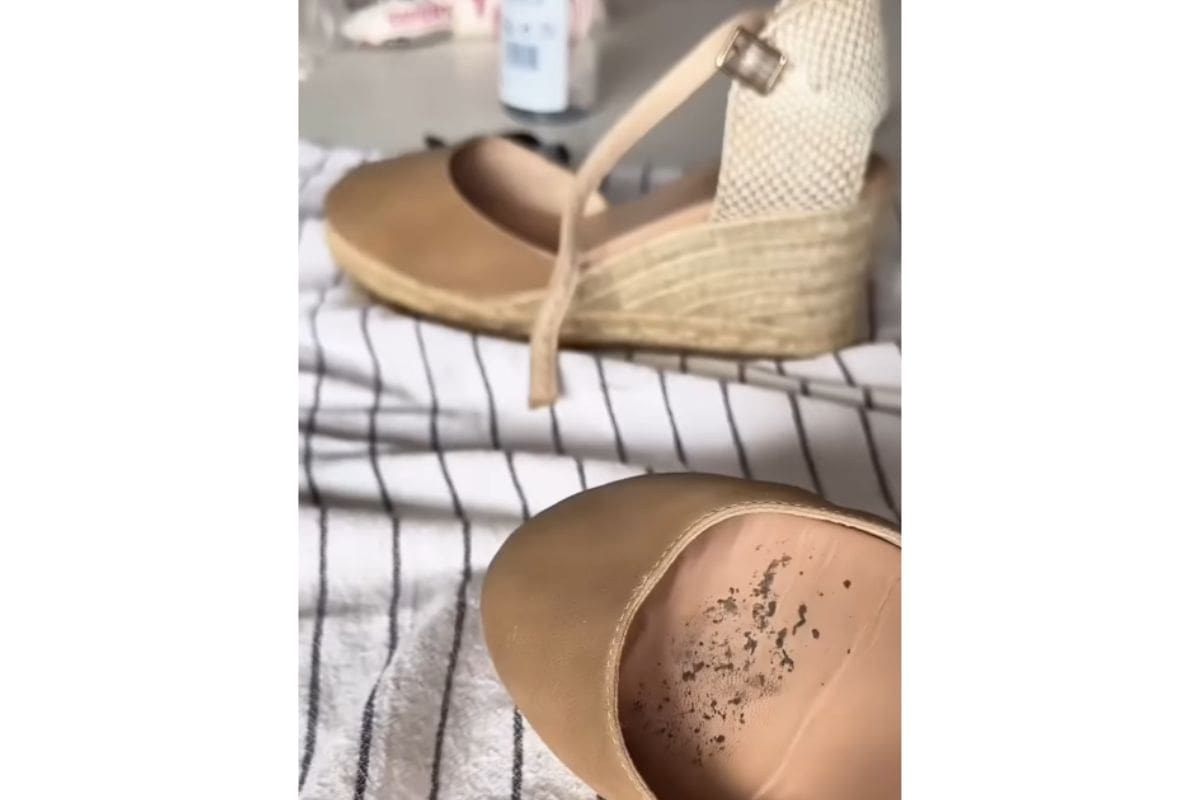 Se necesitan pocos ingredientes para dejar como nuevas tus alpargatas.
Créditos: IG @homes.styles.
